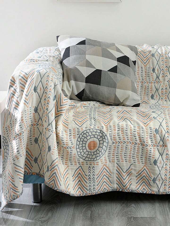 Geometric Pattern Throw Blanket