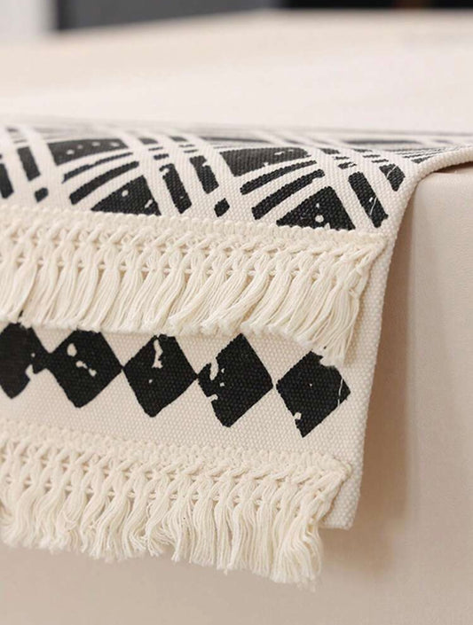 Geometric Pattern Table Runner