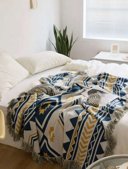 Knitted Throw Blanket